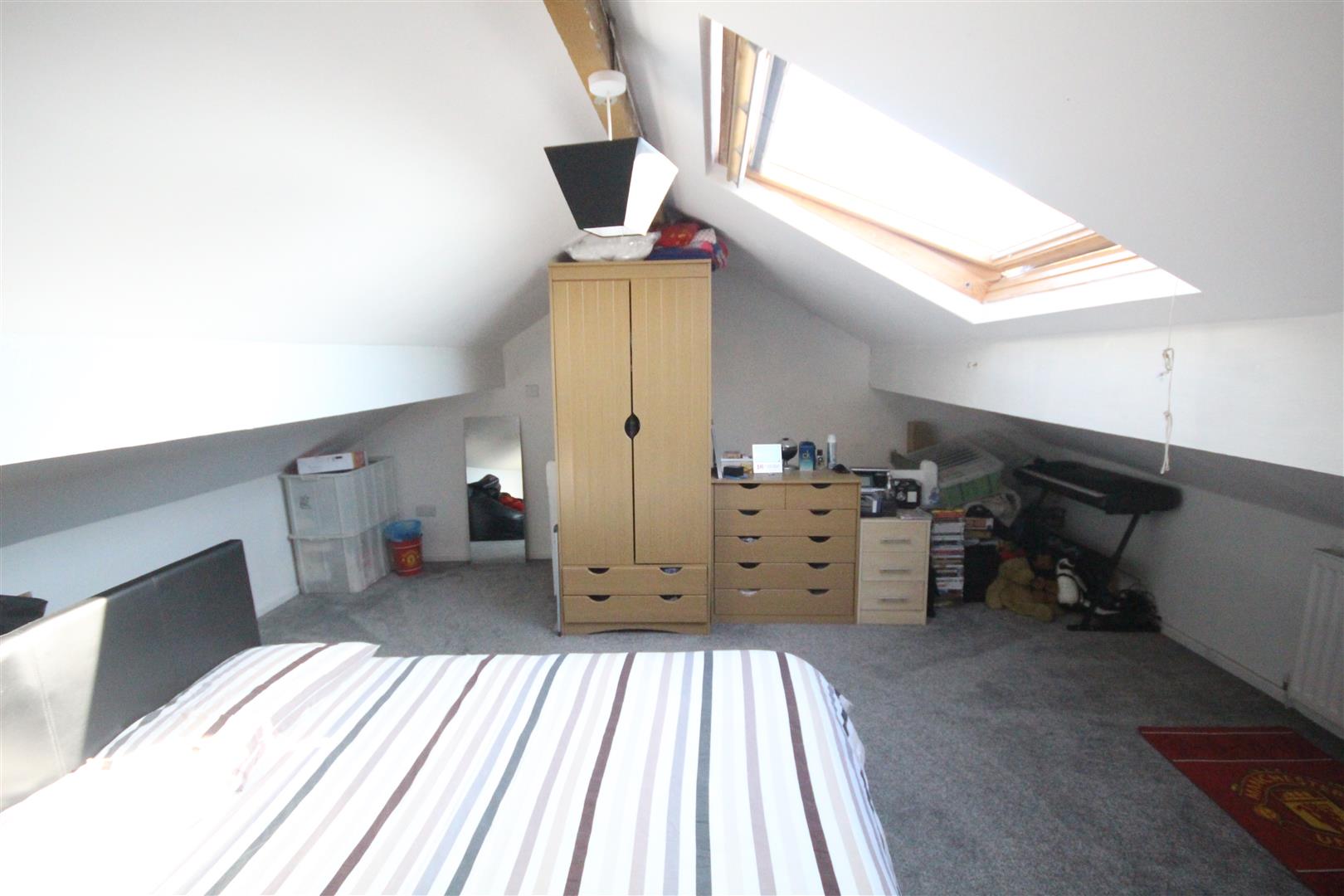3 bedroom mid terrace house SSTC in Earby - IMG_9525.jpg